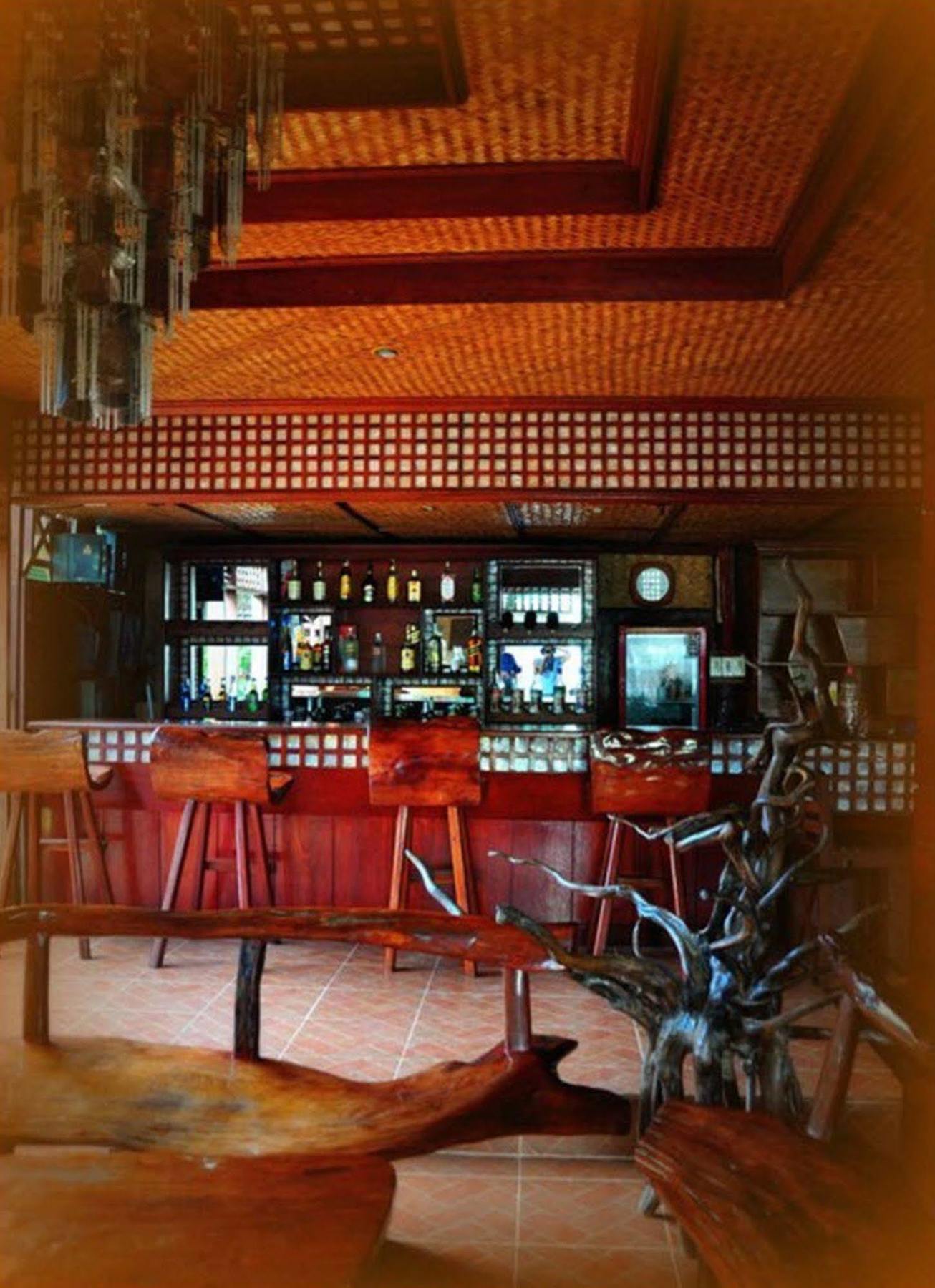 Pems Pension And Restaurant Taytay  Eksteriør bilde